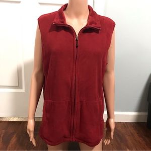 NorthCrest Classic Fleece Vest Womens Large Red Zip Up Warm Fuzzy Soft Pockets